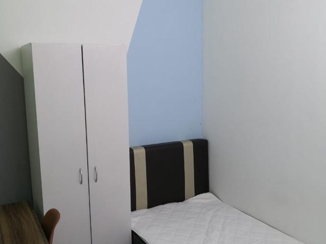Single Room with Fan Only @ Pelangi Damansara, Mutiara Damansara near to MRT, Ikea, The Curve easy access to One U, Data