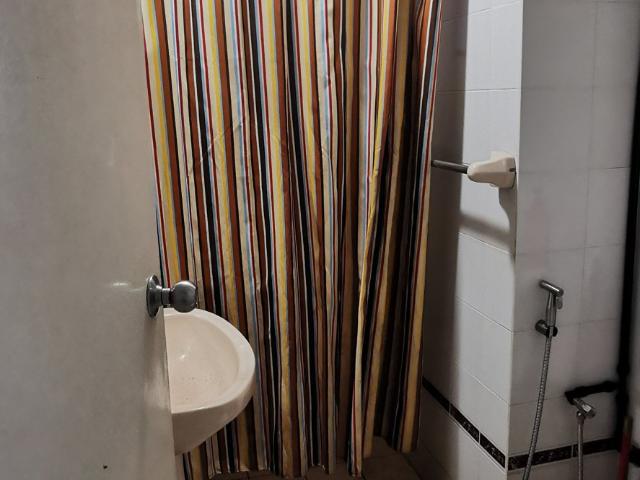 Single Room with shared Bathroom