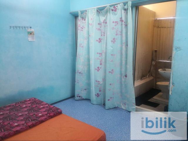 Single Room with toilet at Pandan Jaya, Pandan