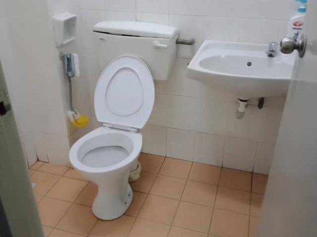 ⚡ Single Room at Taman Wawasan, Pusat Bandar Puchong with WiFI⚡