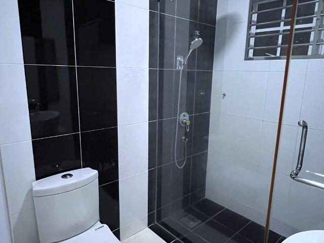 Single Room at Taman Sri Manja, PJ South, PJ, 5KM to Sunway
