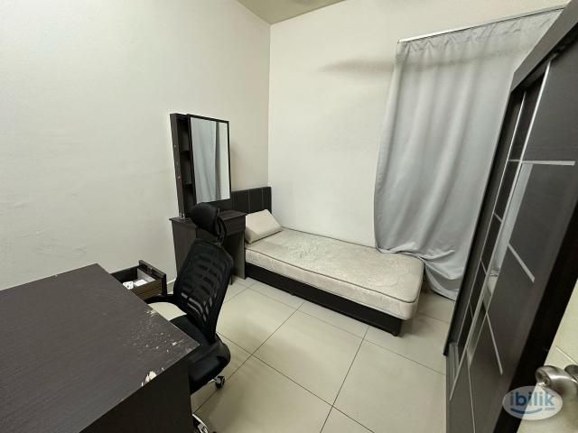 Single Room at The Regina, UEP Subang Jaya