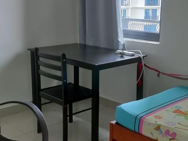 Single Room at Trefoil, Setia Alam