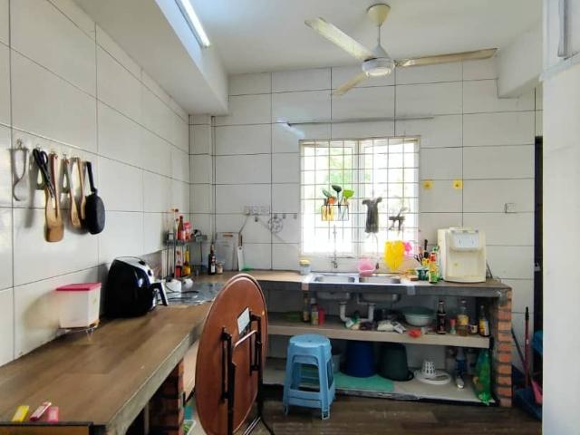Single Room at Asia Jaya, Petaling Jaya