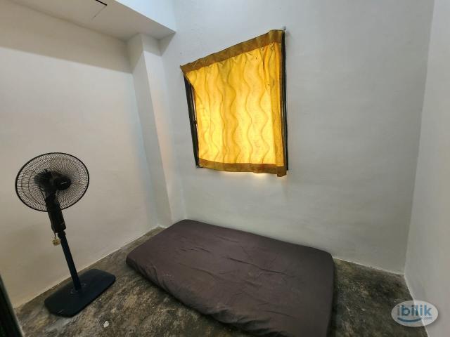 Single Room at Bandar Puchong Jaya, Puchong