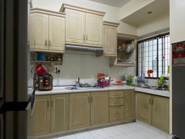Single Room at Bandar Utama, Mrt One Utama, Centre Point, One Utama Mall
