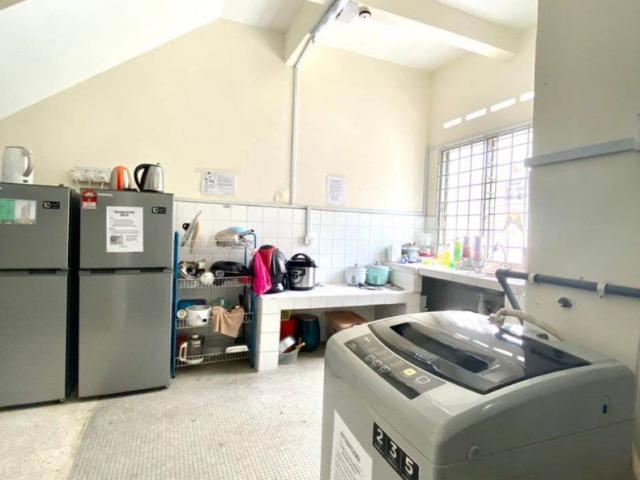 Single Room at Bandar Utama Promotion Period Zero Deposit Apply