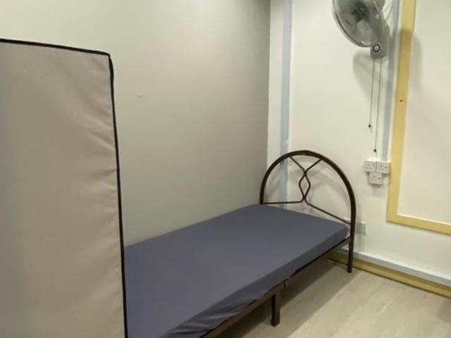 Single Room at Bandar UtamaNear to One Utama, MRT Bandar Utama, 1 Power House, First Avenue, Centre Point, IKEA
