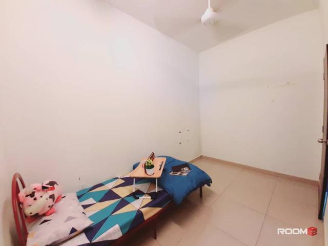 Single Room at Bangi Avenue, ! Bilik Sewa Bangi [FOR MALE] Bangi Avenue, BSP, Nilai, CS