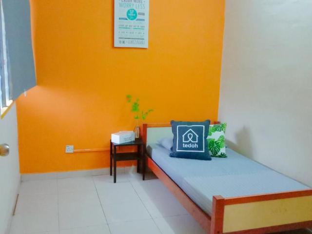 Single Room at Blok G, Mentari Court, Bandar Sunway