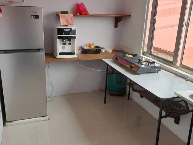 Single Room at Bukit Rahman Putra, Beside SB MALL Sungai Buloh with Utility Internet RM 420