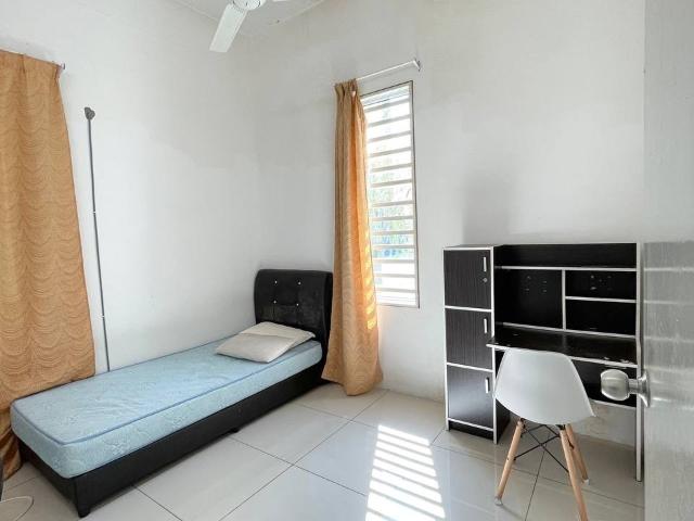 Single Room at Butterworth, Seberang Perai