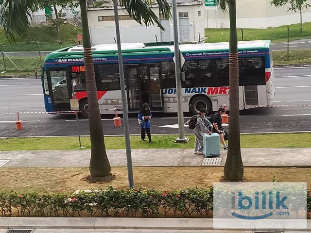 Single Room at Damai Residence, Direct Bus to Chan Sow Lin MRT / LRT, Bukit Bintang, TRX, KLCC, Pudu