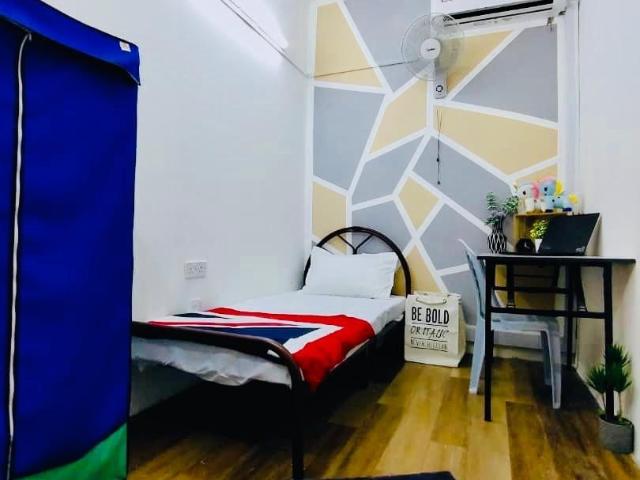 Single Room at Damansara Utama ⭐Near to Atria Mall, Starling Mall, Beaconhouse, Damansara Uptown, 3 Damansara