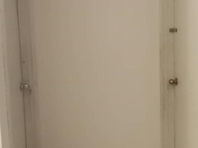 Single Room at DESA MELATI NILAI N9