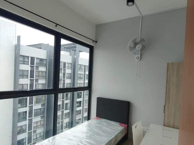 Single Room at D'Sara Sentral Serviced Apartment, Shah Alam