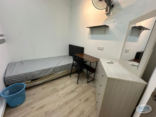 Single Room at Emporis, Kota Damansara
