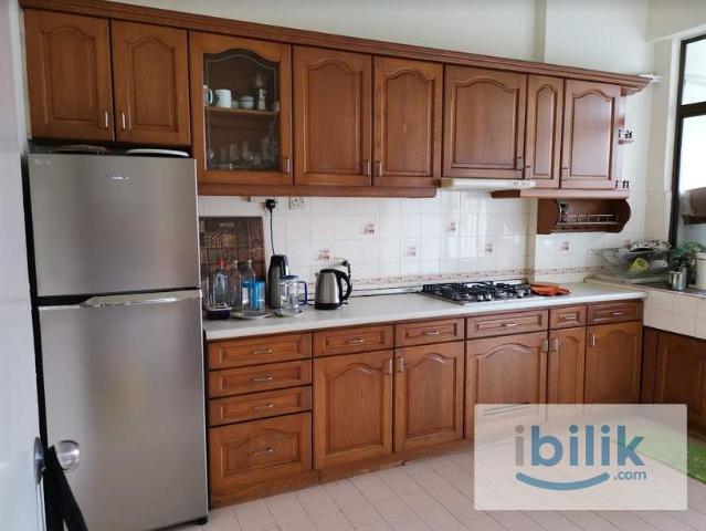 Single room at Kiara View Condo, TTDI