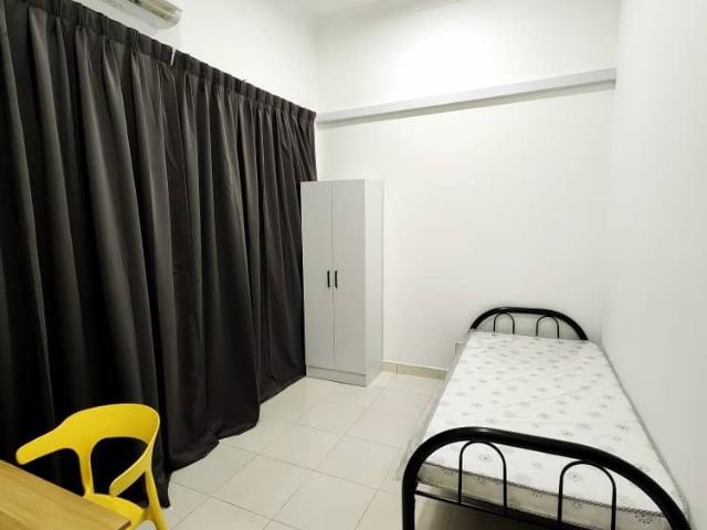 Single Room at Kota Kemuning, Shah Alam