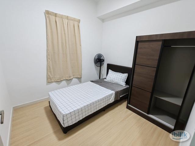 Single Room at / M LUNA Residence, Kepong, Kiara Bay, Metropolitan Park Sri Delima MRT2, Aeon Big Kepong TGV