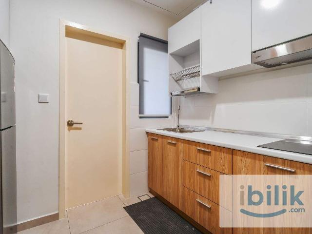 Single room at Meta Residensi seri kembangan 3min walking distance to mrt putra permai