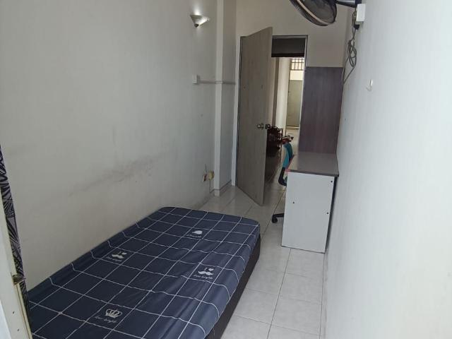 Single Room at N Park, Batu Uban