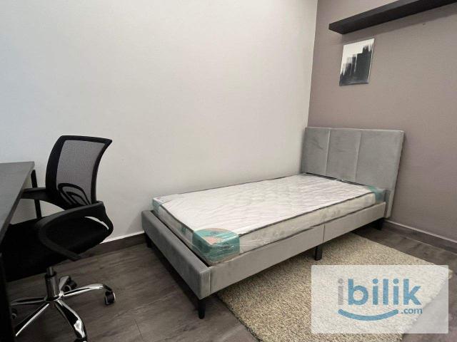 Single room at Pacific Place