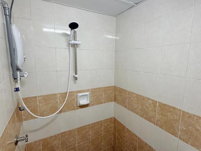 Single Room at Pelangi Apartment, Mutiara Damansara
