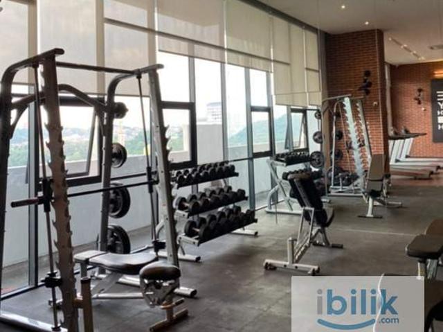 Single room at Platinum Arena Free rental promotion