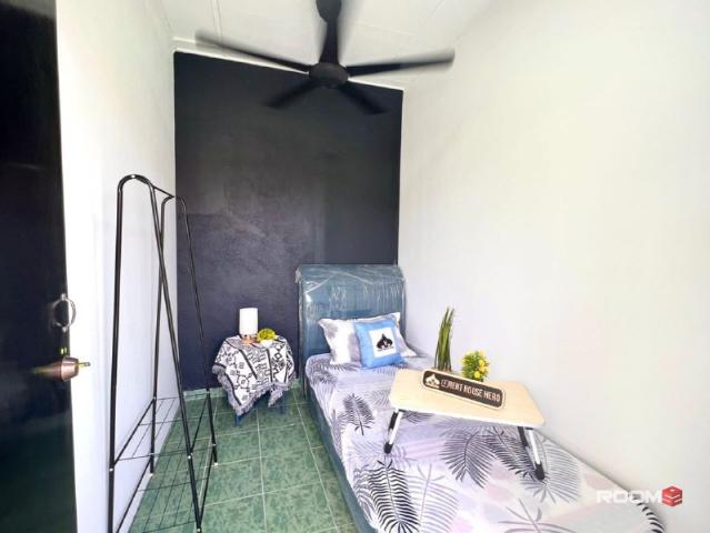 Single Room at Puchong, Selangor, Bilik Sewa Puchong [ 30% ❗] Abadi Height, Kg Meranti, Bkt Puchong