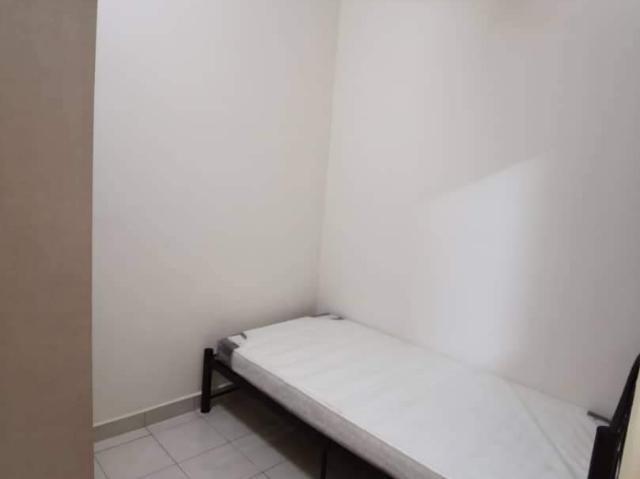 Single Room at Putra Avenue, Putra Heights