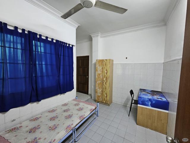 Single Room at Seri Cendekia Apartment, Cheras