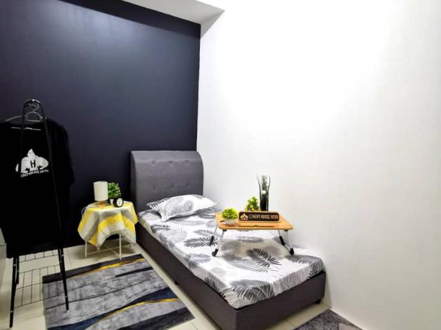 Single Room at Seri Kembangan, Selangor, Bilik Sewa Seri Kembangan [ / ] Tmn Bkt Serdang, Equine