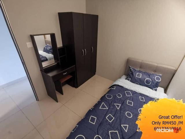 Single Room at Sfera Residence, Puchong South Seri Kembangan Taman Equine Near MRT