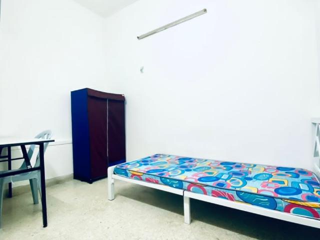 SINGLE ROOM AT SS2 AREA Near to Chow Yang, Atria Mall, LRT Taman Bahagia, 3 Damansara, SS2 Square