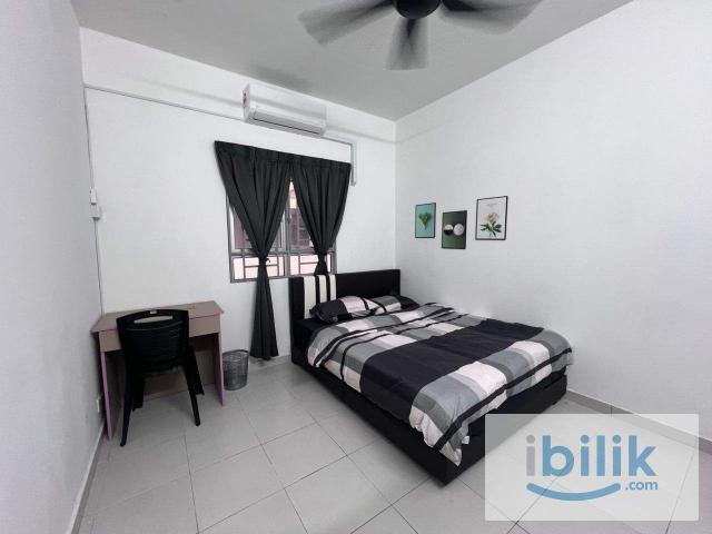 Single Room at Suria Jelatek Ampang Hilir 5mins walk to LRT Jelatek