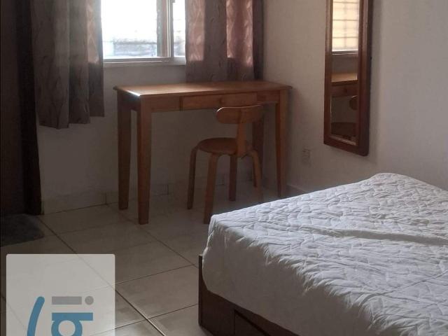 Single Room Available