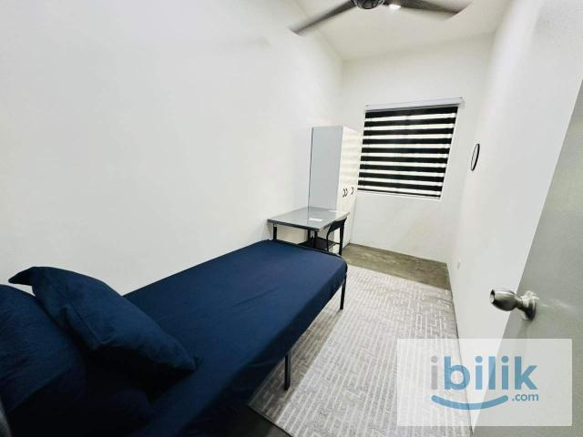 Single Room | Brand New Fully Furnished | Direct Owner | Female Muslim | Taman Equine, Seri Kembangan