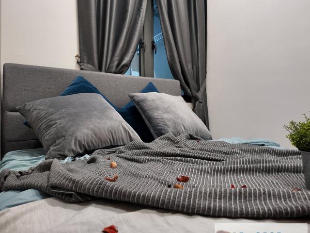 Single Room @ D7 Residence
