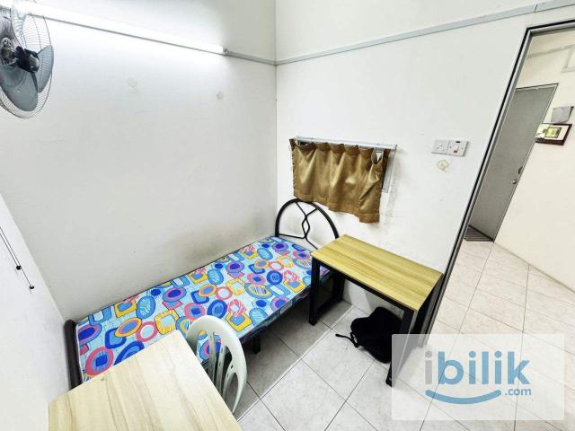 Single room deposit & 0 depowalking distances to mrt bandar utama 5mins, one utama mall 4mins, ikea, first