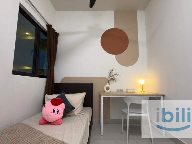 Single Room Female Unit @ Majestic Maxim MRT Connaught