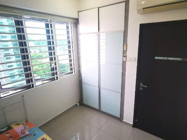 Single Room for Female – The Promenade bayan baru