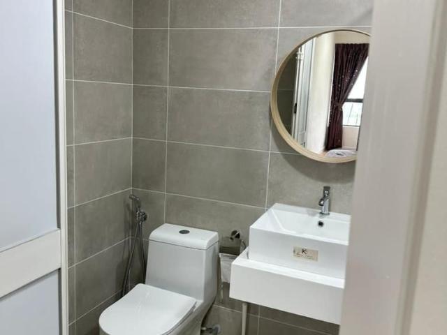 Single Room For Rent at Palm Spring, Kota Damansara, MRT Station Female Unit Fully Furnished