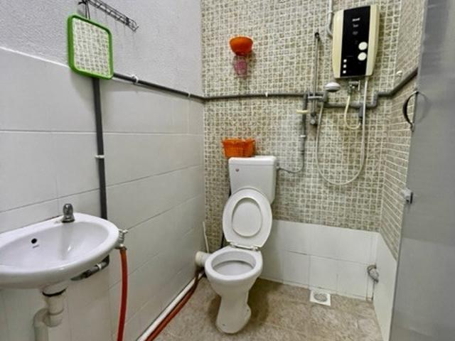 Single Room For Rent in Sea Park with High Speed WIFI Near SS2 Petaling Jaya, SS1