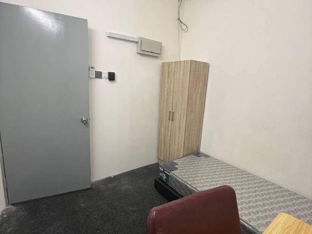 Single Room for Rent @ Seksyen 22 Shah Alam | Fully Furnished