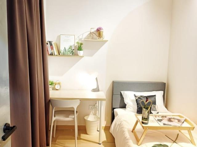 Single Room have Fully Furniture & Included Utility Bill & Unifi for Rent in Bandar Botanic Gated Guarded House