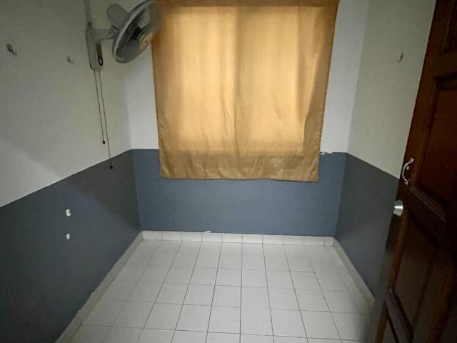 Single room in Bandar Utama/ 1 utama/1U for rent