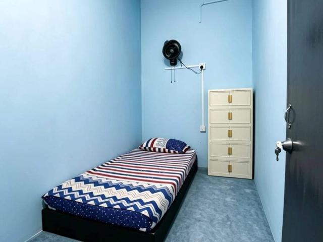 Single room Lelaki sahaja | Plentong / Tebrau / Johor Jaya nearby