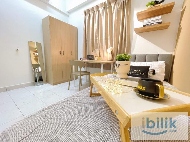 Single room mrt to kwasa damansara7mins walk to mrt