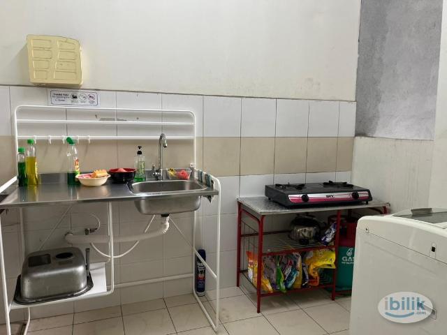 Single room pacific place cheap for rent near lrt ara damansara